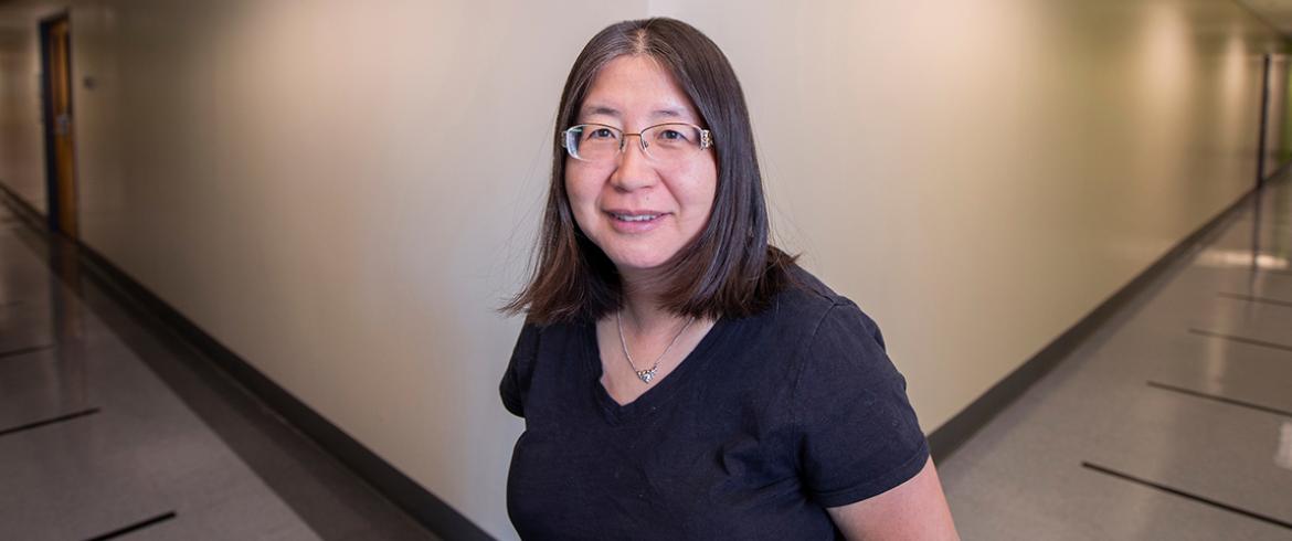 photo of biomedical engineering professor yan li at the famu-fsu college of engineering