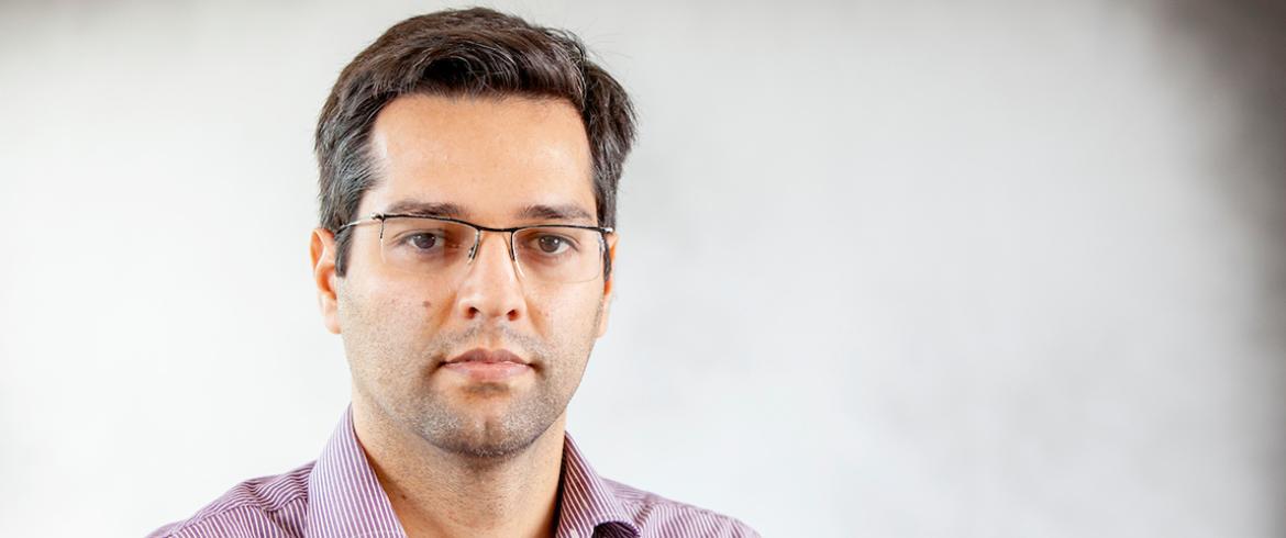 headshot photo for associate professor of chemical engineering hadi mohammadigoushki famu-fsu college of engineering