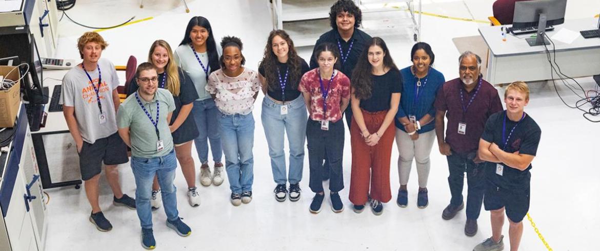 photo of undergraduates in the ramamoorthy lab at the national high magnetic field laboratory at famu-fsu engineering