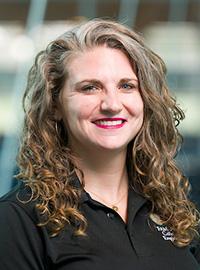 Lindsay Shaw headshot