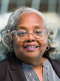 Colleen Washington headshot