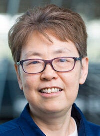 Hui Helen Li headshot