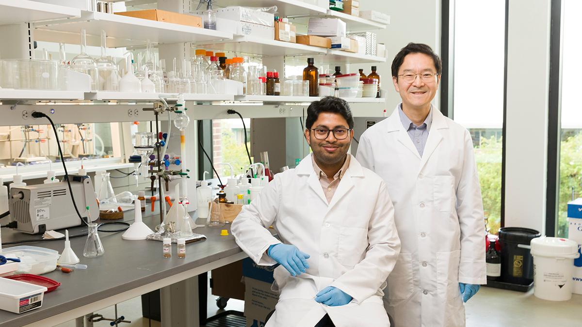 photo of engineering researchers hoyong chung and arijit ghorai in lab at famu-fsu engineering