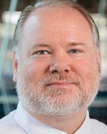 donald hollett headshot